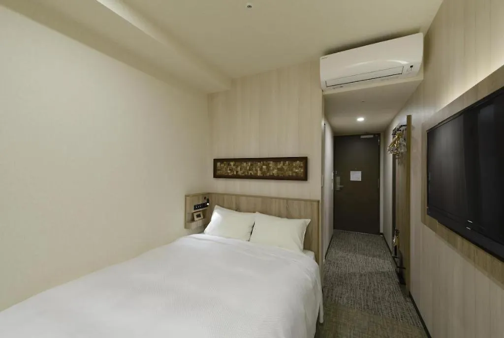Hotel Il Fiore Kasai Tokyo 3*,